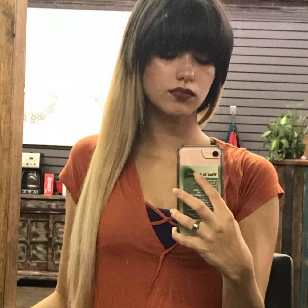 Meet your Posher, Shelby